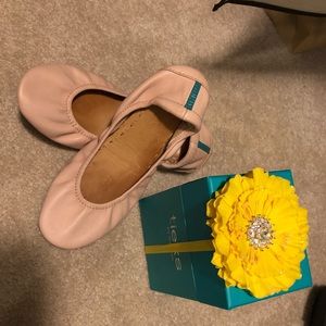 Tieks flat